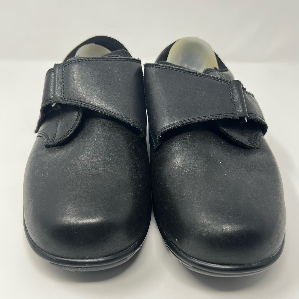 Women’s Black Orthopedic Velcro Strap Shoes Leather Sneakers Round Toe Comfy mom - Picture 3 of 17